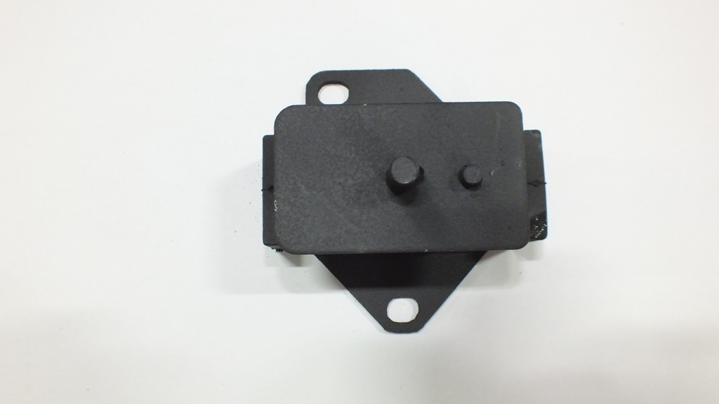 MOTOR TAKOZU SOL